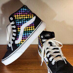 VANS Rainbow Checkerboard Old Skool Sk8-Hi Canvas Black/White Women (6.5)
